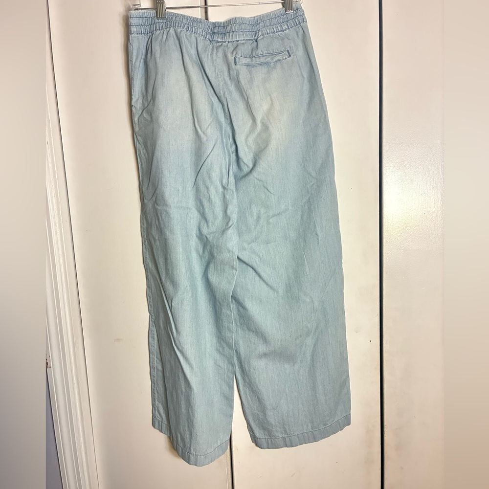 Garnet Hill Wide Leg Blue Chambray Stretch Waist Pants S Wide Leg Coastal Beach - Picture 2 of 11